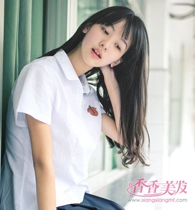 �Ժ�ɫ�������ж��ӣ� ����ķ���ʦ�����⼸��Ů����ɫ����