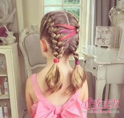 ��ͯ�෢��ʽ����˶� СŮ��Ư���෢����