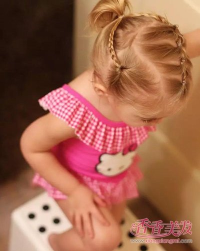 ��ͯ�෢��ʽ����˶� СŮ��Ư���෢����