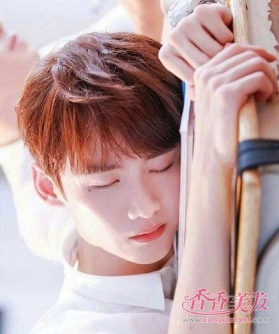 ����δ��װʲô���� Ӥ������ѧ����С���¶̷����Ͳ�ʱ��