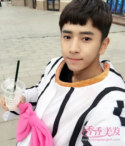 ����δ��װʲô���� Ӥ������ѧ����С���¶̷����Ͳ�ʱ��