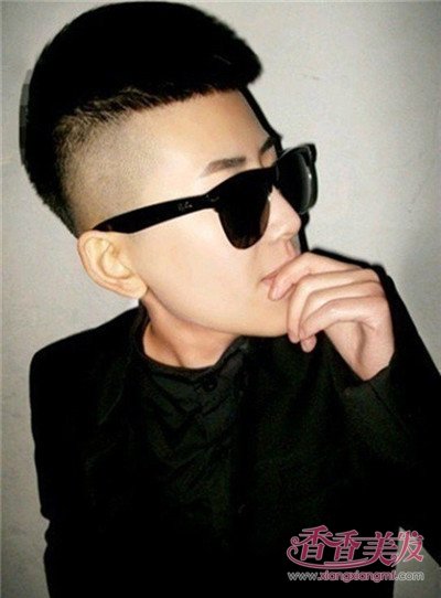 ��ʿ��ī����������� �ʺ���ʿ��ī���Ķ̷�����ͼƬ