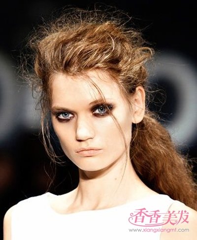 ϸ��������������Сʱ�� 2018���һ��ĳ�����������ͼƬ