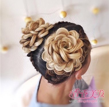 2018����ļ�˫����ͷ�������ɺܻ� ʱ������������˫����ͷ��������