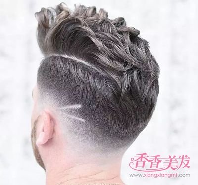 2018男生最火发型在这里 男生潮流渐变短发发型