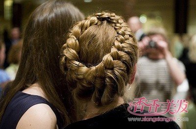 ����Ļ����α෢��α� ���ֻ����α෢��ͷ�ʱ���