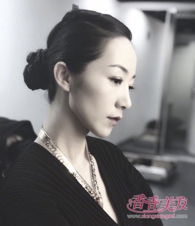 2018����Ůʿ¶�������̷����� ���Ÿ߹�չŮ��ζ��