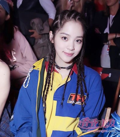 ����Ů�����´���෢��� ��Լ��˧������