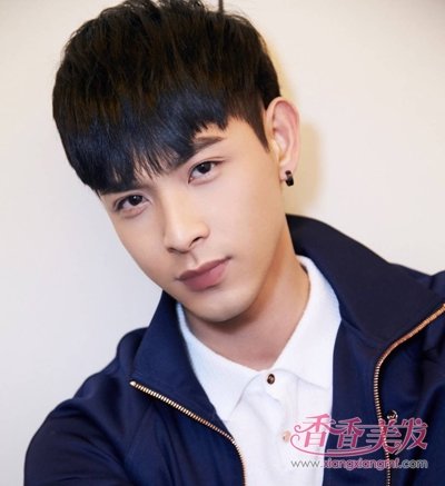 ͷ�����е�ϸ�ҷ����߸�������ɶ���Ϳ����ã� �����ʦ�Ƽ�ƽ��������