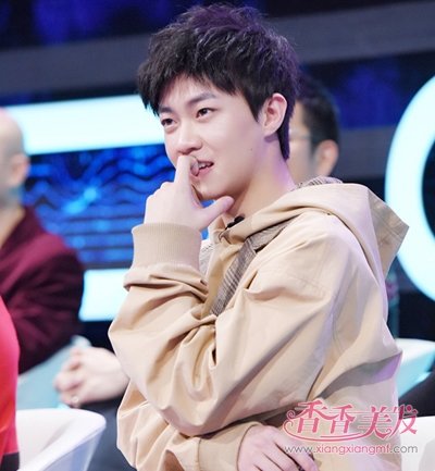 ������������ͷ��ô��Ͳ�Ҫ¶�������� ������������������üë��ʱ��