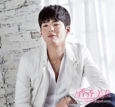 30��ְ����ʿ���ķ����������� �ļ�ְ����ʿ����̷�����look