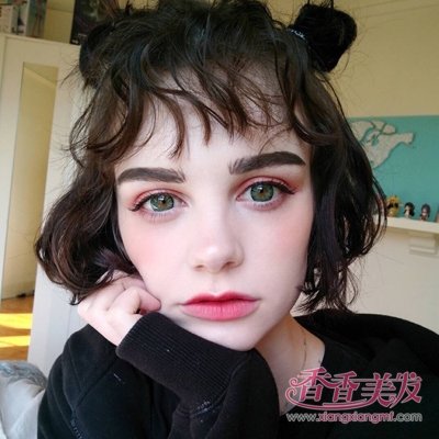 ��ķ��;������������Ʒζ 2018����Ů���̷�����