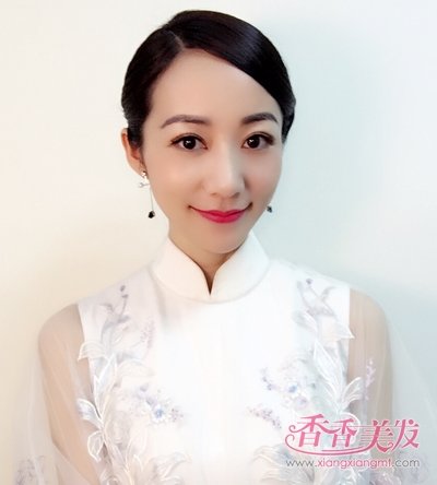 2018����Ů�ӵ����̷����� �����볱����ײ�����»�