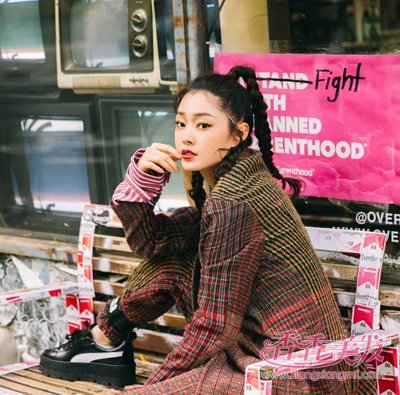 Ů���黨��İ��ֱ෨ ����������ʶ�黨��ĳ���������