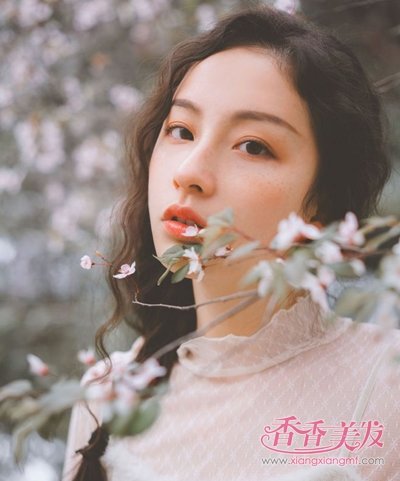 �ļ�ͷ�����������Կ����Ļ�ϲ ����Ů��ζ��ͷ�ʱ���