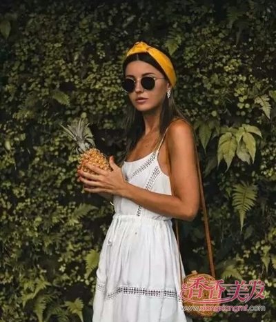 ���촩��ɫ����ȹ��δ�� �ʺϰ�ɫ����ȹ���崿��������