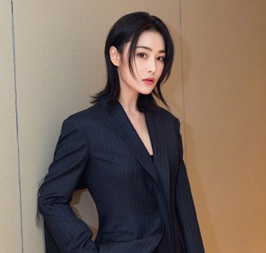 Ů�����̶̾�����ô���� Ů�����̶̷���������