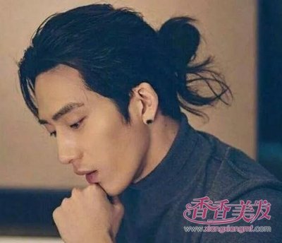 ��man����ʿ���������� ��ʿ˧�����͵ı�ͷ��������