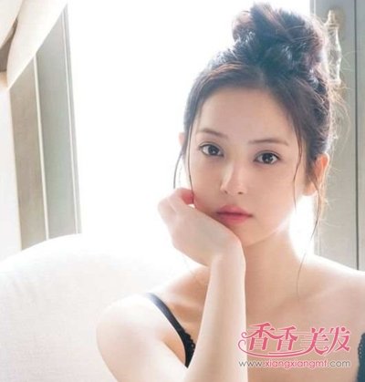 7���ʺ��������ϵ�������� һ�ܲ������İٱ���Ů