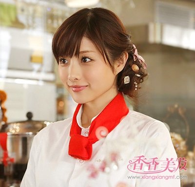 7���ʺ��������ϵ�������� һ�ܲ������İٱ���Ů