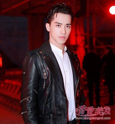 ְ����ʿ�ٲ��˵ı�ͷ������������ ���ظ�����������