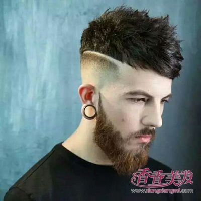 һ���ܾ�Ȼ�����ħ�� ���Զ̷����߷��ͳ���ʮ��