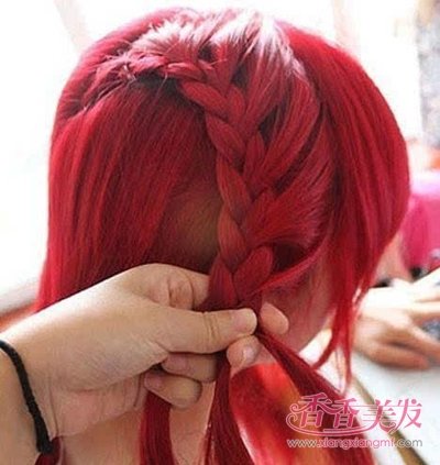 520�ᰮ�ķ���������ͷ���� Ů���������ı෢����ͼ��