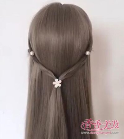 �����Ů���������� �ֲе�Ҳ������holdסӴ