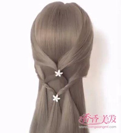 �����Ů���������� �ֲе�Ҳ������holdסӴ