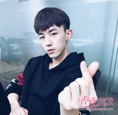 �ļ�������������Ҫû��üë ����ȫ��ü����������look