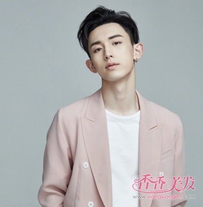 �������30��Ͻ�Զ��Ģ��ͷ����ͷ 30�������������з����Ƽ�