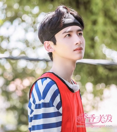 �����߸�ͷ������ �����߸�����ͷ���뷢�ʹ��似��