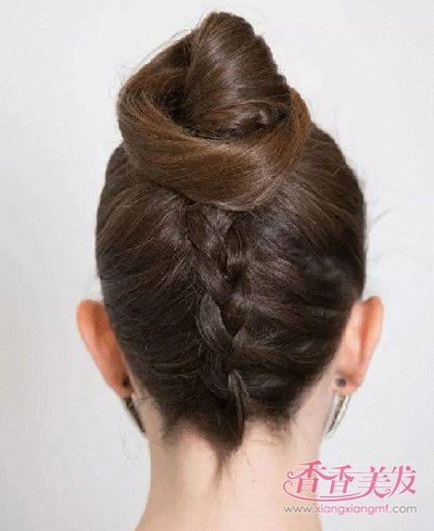 2018������Ů�������෢������� ��Ҫ�ĸϽ��ղ�