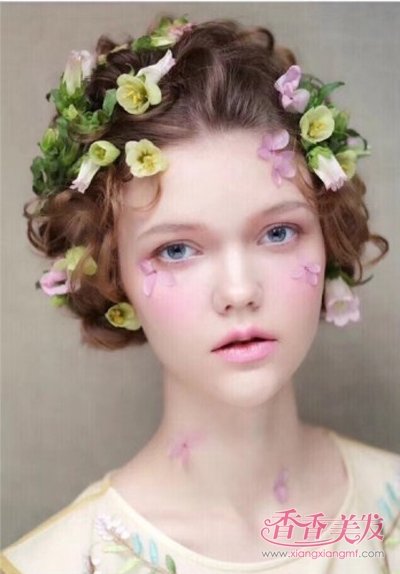 �ʻ��ڷ�˿���� �ʻ�+����������ķ��