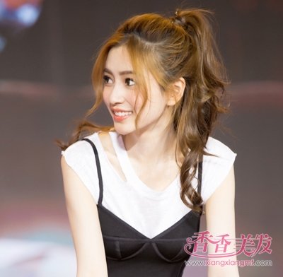 ΢��Ů���ļ����ݷ��Ͱ��� ������Ҳ����Ů��