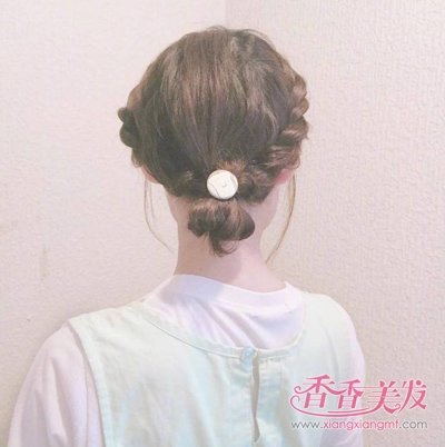 ��������ͷ���ٲ��˷��εĵ�׺ 2018Ů��������ϵ���η���