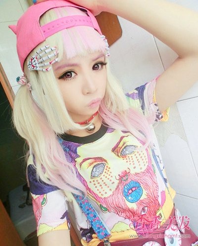 ԭ�޷�СħŮ��ɫ ��ϵԭ�޷緢ɫ��һ���Ķ���Ԫ