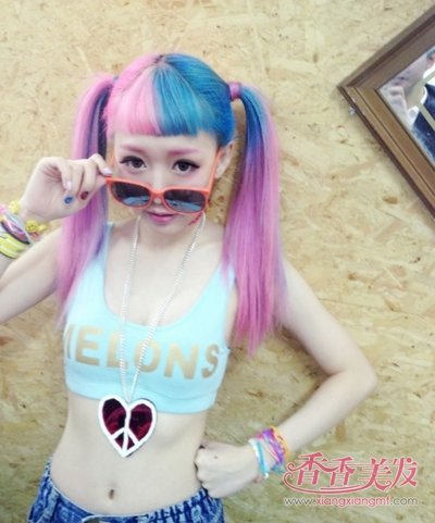 ԭ�޷�СħŮ��ɫ ��ϵԭ�޷緢ɫ��һ���Ķ���Ԫ