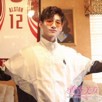 �ļ���������ƫ��ͷ�������� ���������ת������ʿ����