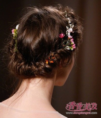 2018Ů�������෢�̷��������� ���ž�����Ů�ķ�����