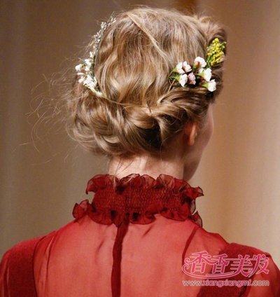 2018Ů�������෢�̷��������� ���ž�����Ů�ķ�����