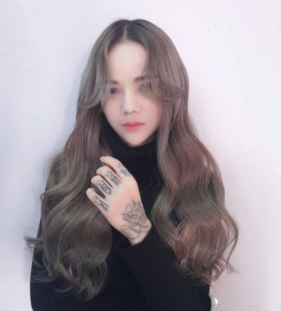 ѡ�Է�ɫ������׵����� �԰���ʱ�ֵķ�ɫ����Щ