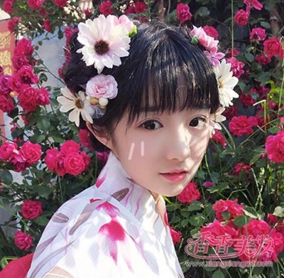 ����Ů��Ӧ�����������ഺ ����Ů������������ͼƬ