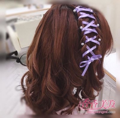 ��Ů�ķ��ĵ�˿���෢ С���þ͸���ͷ����ϵ������