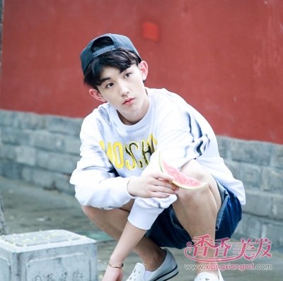 ��˵��Щ��Ů�����г������ѵķ��� ���Ǿ����أ�