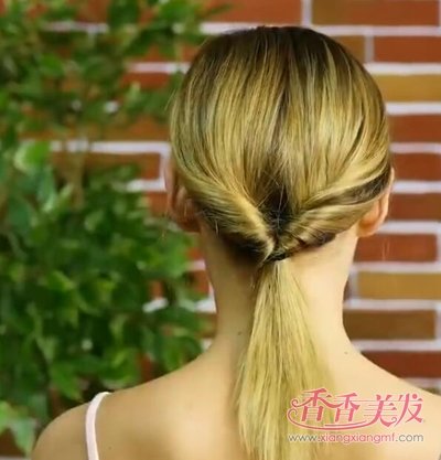 �г���Ů���ļ��ٱ��������� ��������������Ů�Ӿ�