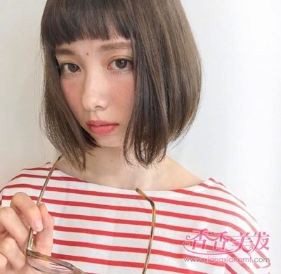 ����Ů�����ж̷������Ƽ� �׸����ȥһͷ��������