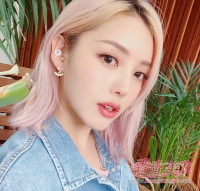 ��ױ����ʾ���������ɫ ���Գ�������������