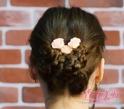 ��ֱ��Ů���ļ�ͷ�������� ��ӱʱ��������