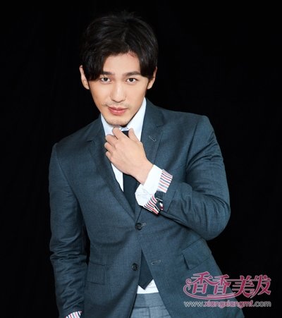 ְ����ʿ�ļ���ˬ�̷���Ϯ ��������װ����������